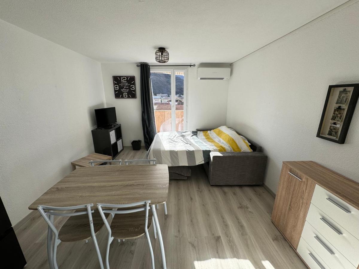 Studio Avec Terrasse Vue Sur Cousson Digne-les-Bains Buitenkant foto